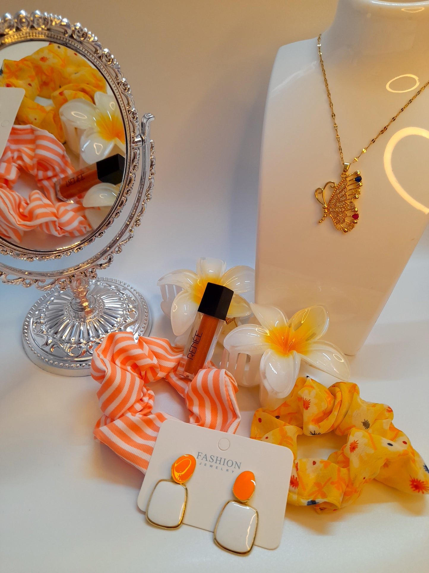 Medium Gift Hamper ๐