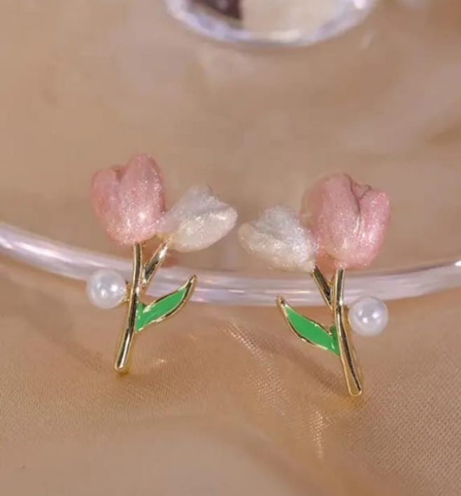 Tulip Studs
