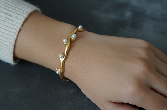 Pearly Antitarnish Bracelet