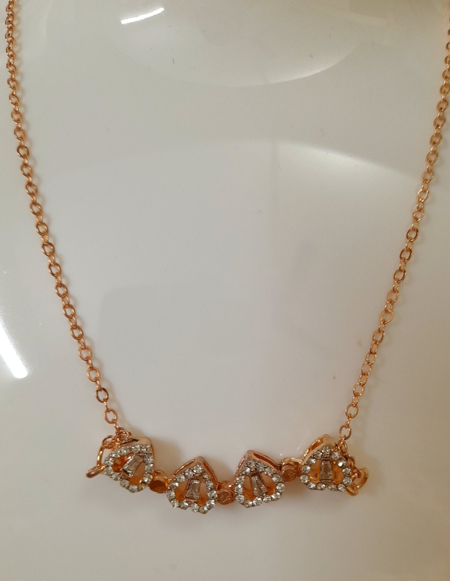 Clover Charms Pendant- Rose Gold