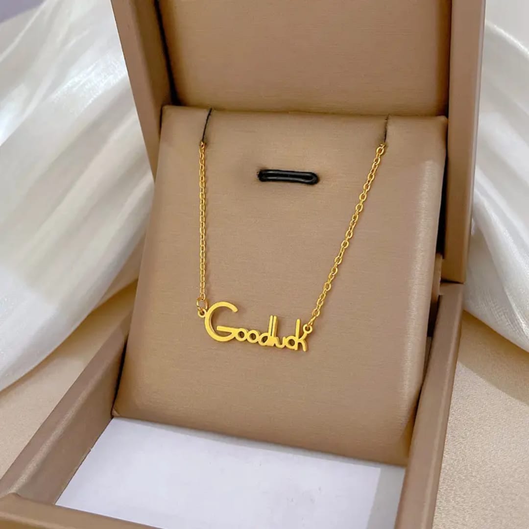 Antitarnish Goodluck Pendant