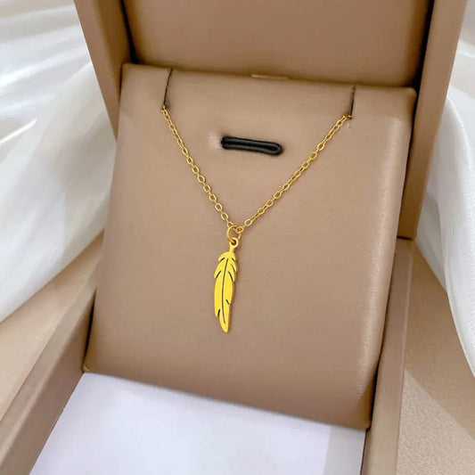 Sleek Leaf Pendant