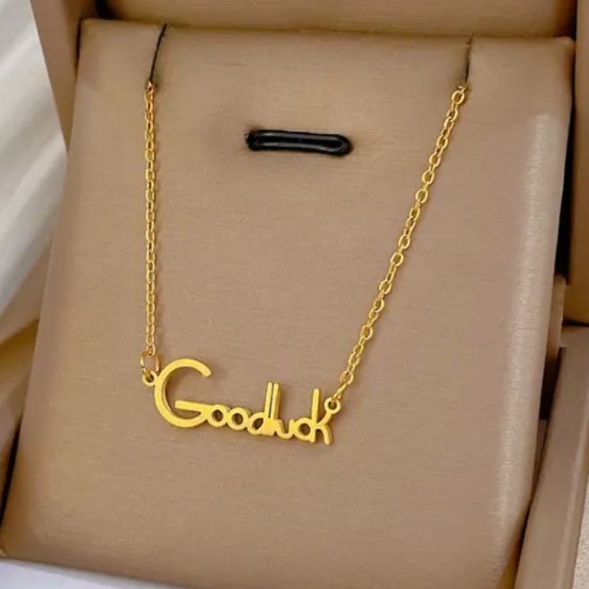 Antitarnish Goodluck Pendant