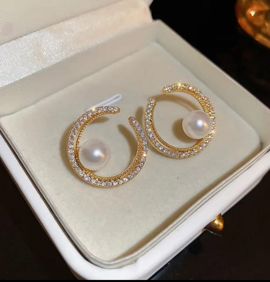 Moon & Pearl Studs