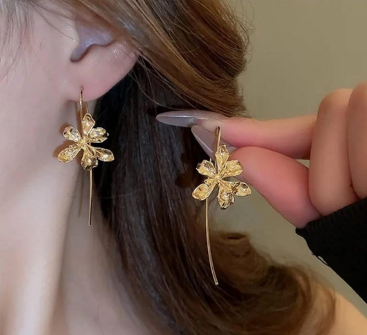 Golden Ear Threader