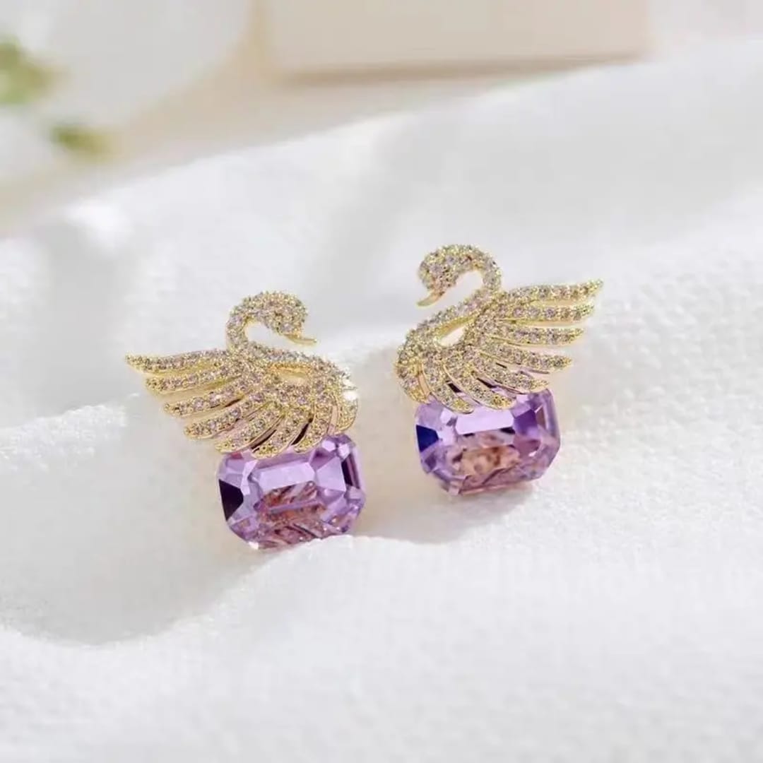 Purple Swan Earrings 💜