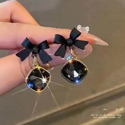 Mini Bow Drops